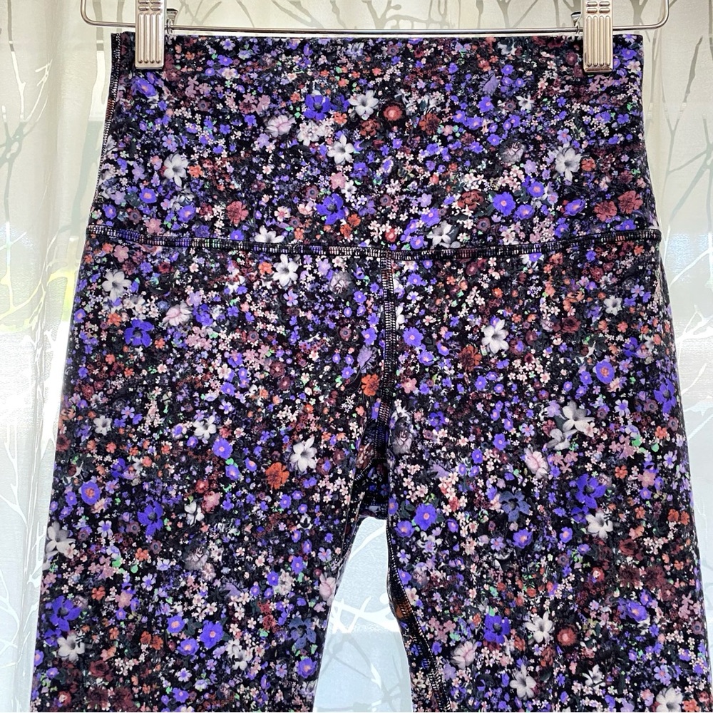 Lululemon black purple flower burst multi Align High-Rise Crop 21” legging - Picture 2 of 10